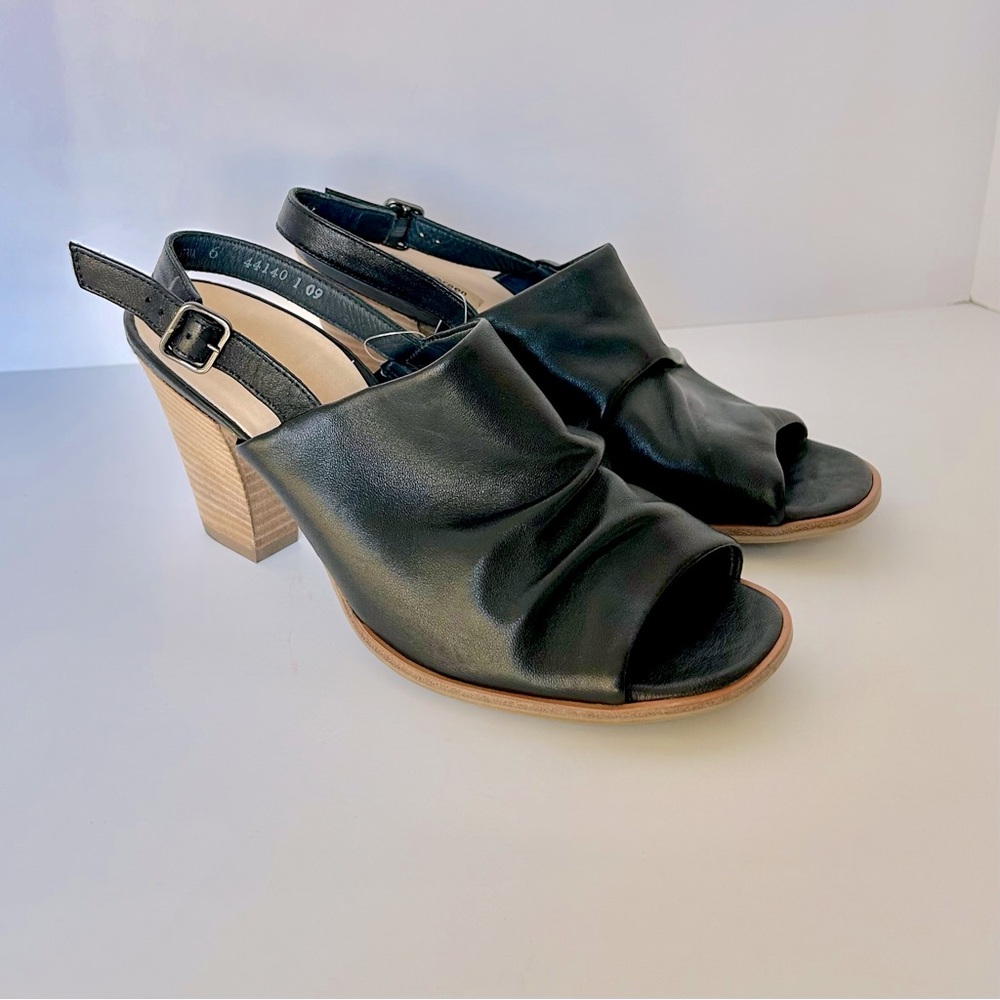 Paul Green Black Leather Peep-Toe Slingback Sandals